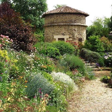 Menet Villa Montbron ภายนอก รูปภาพ