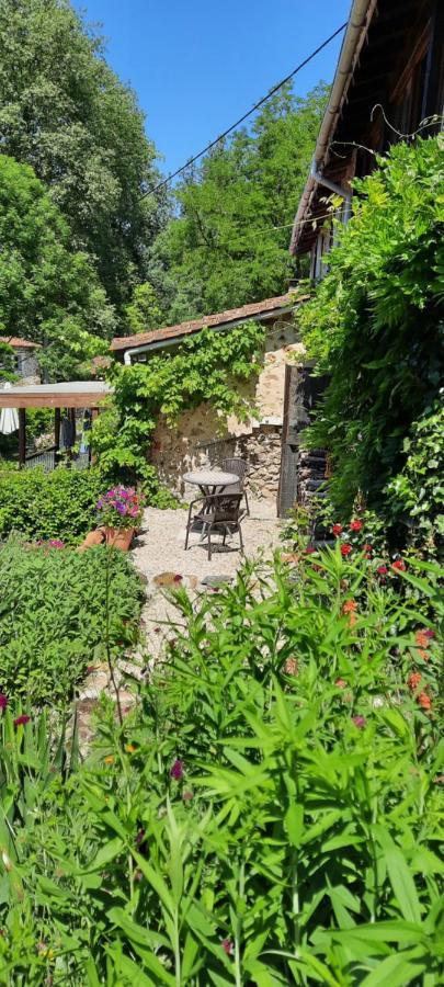 Menet Villa Montbron ภายนอก รูปภาพ