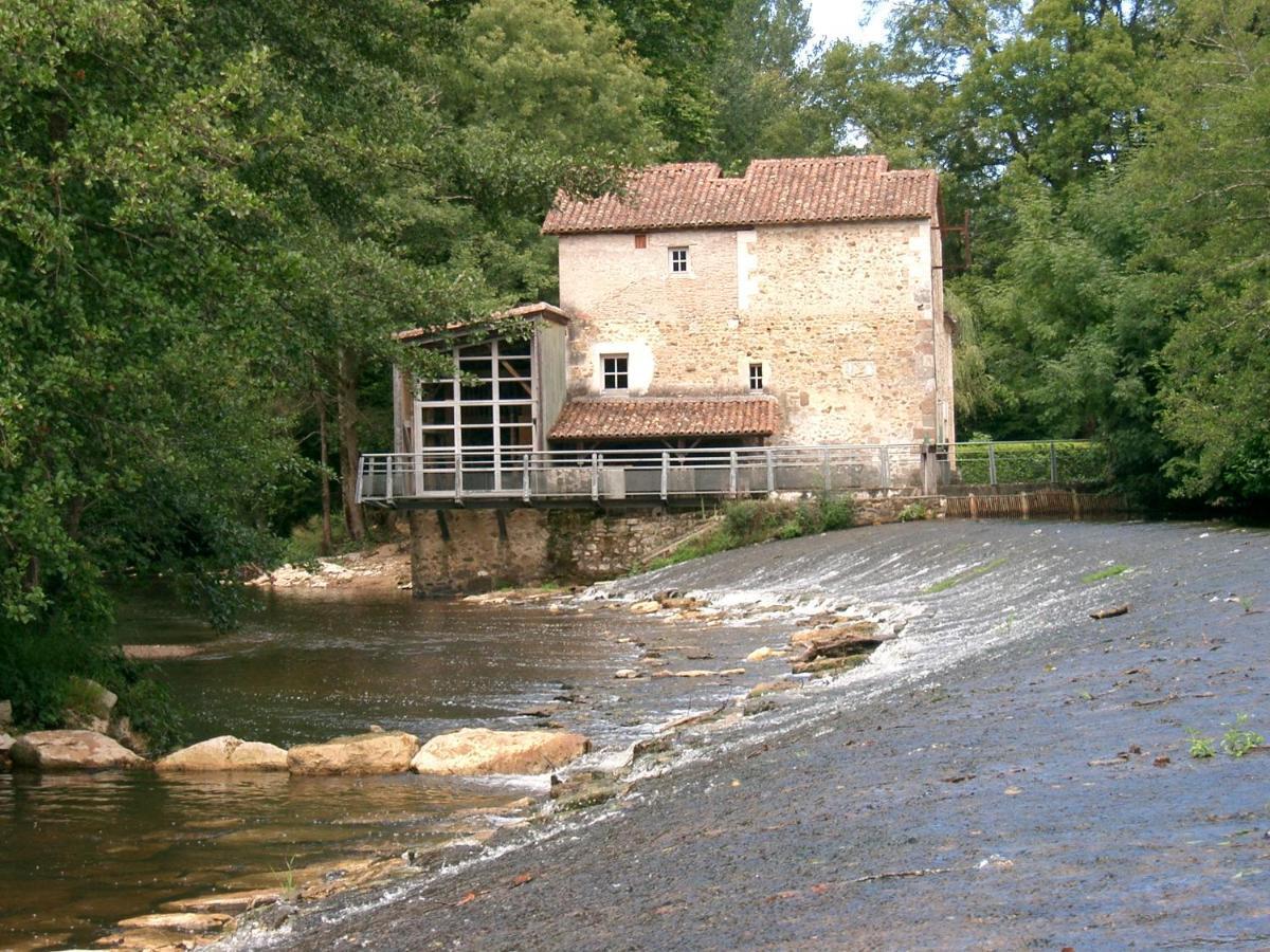 Menet Villa Montbron ภายนอก รูปภาพ